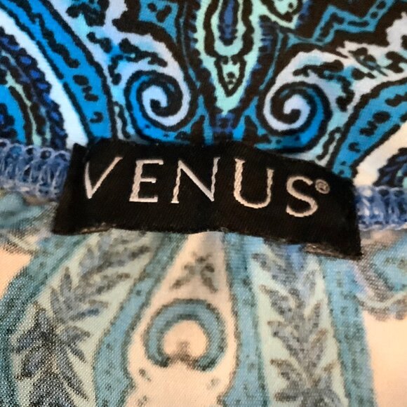 Venus Tube Dress Small White / Blue - Picture 9 of 10